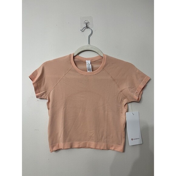 Luluemon Women's Size 6 Swiftly Tech Cropped Short-Sleeve Shirt 2.0 PCHB  NWT - Picture 1 of 5
